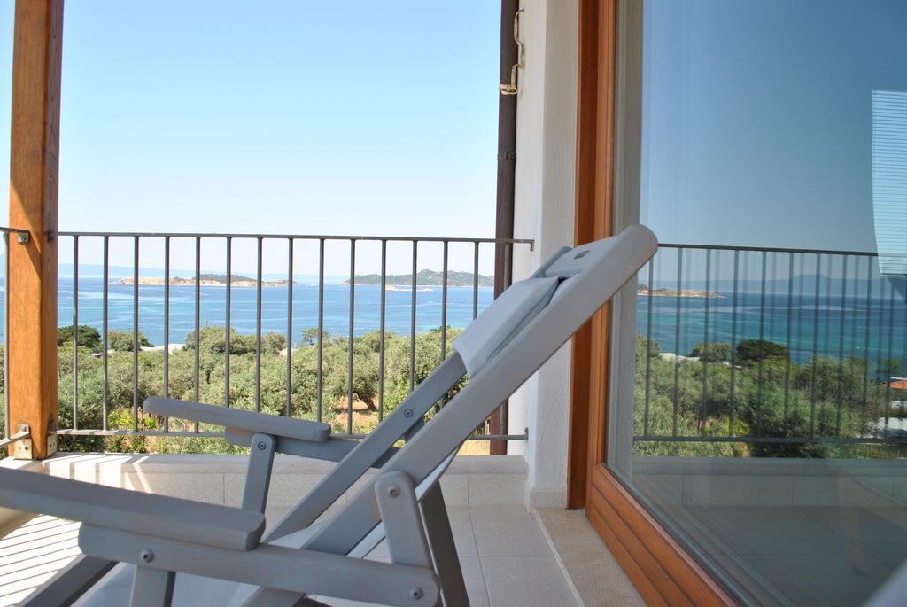 Villa Almira Luxury Apartments Ouranoupoli Room photo