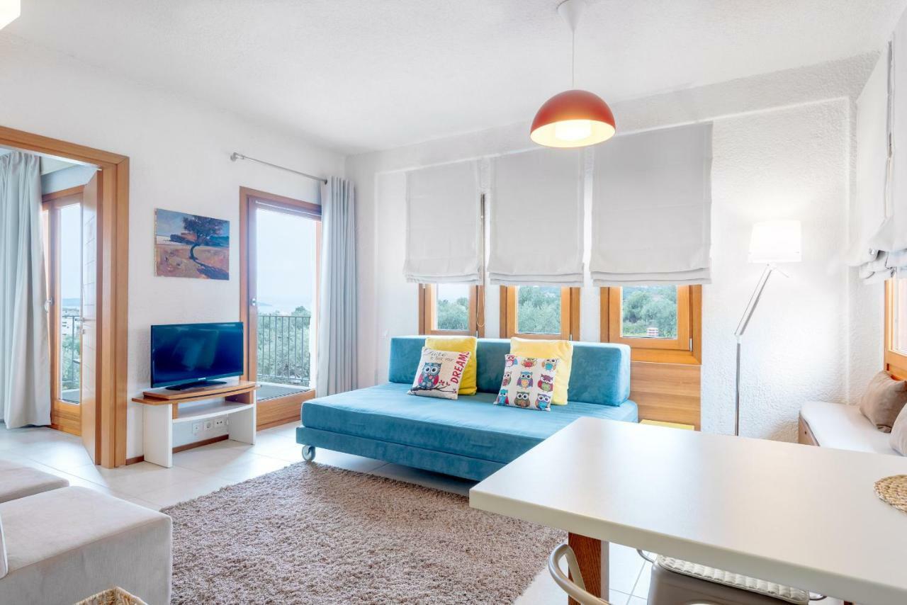 Villa Almira Luxury Apartments Ouranoupoli Exterior photo